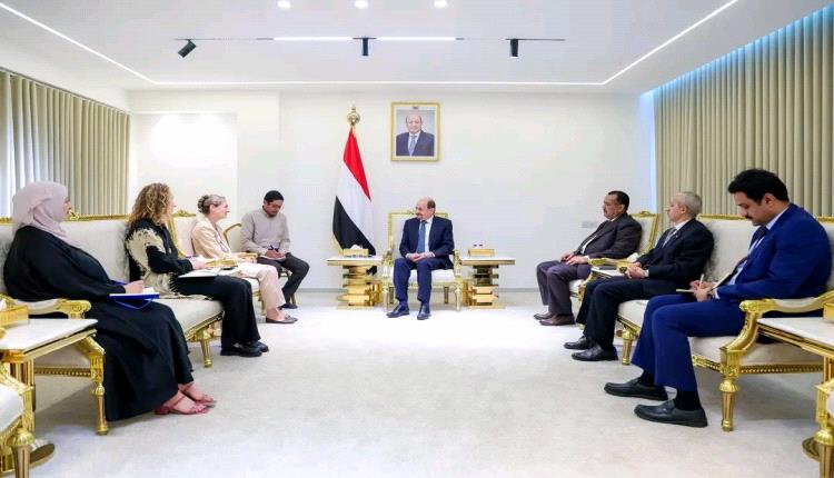 رئيس الوزراء يبحث مع السفيرة الهولندية تعزيز العلاقات الثنائية