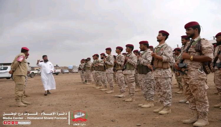 استعراض عسكري للشرطة العسكرية واللواء اللحجي يؤكد: الانضباط أساس الجاهزية