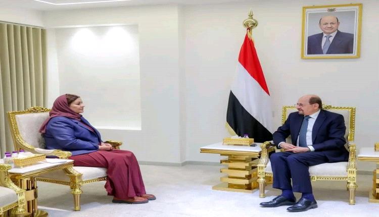 رئيس الوزراء يؤكد أهمية تعزيز العلاقات الثنائية مع الولايات المتحدة