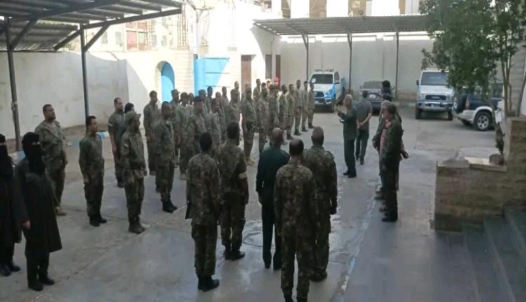 نزول ميداني لمدير التوجيه والإعلام الأمني إلى قسم شرطة الشيخ عثمان ضمن برنامج التوعية الأسبوعي