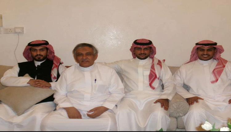 أولاد الفقيد الشيخ محسن مسعود الكنهوش يباركون تنصيب عمهم الشيخ أبو بكر مسعود الكنهوش شيخاً ومنصباً لعله والعوالق