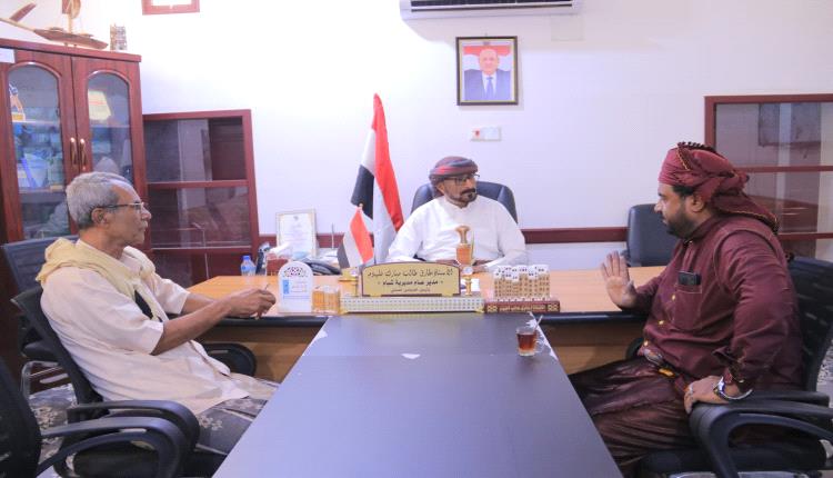 رحلة من عُمان إلى شبام على ظهور الإبل.. الدقيل يوثق دروب التجارة الحضرمية القديمة