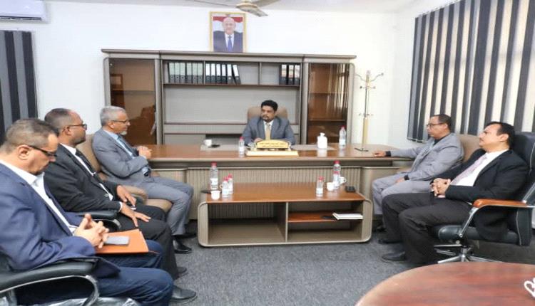 الوزير المهري يناقش مع مؤسسة العون تعزيز الشراكة لتطوير التعليم الفني