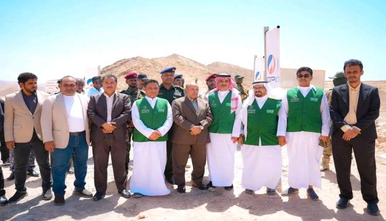 الخنبشي يضع حجر الأساس لمشروع محطات توليد الكهرباء الإسعافية بقدرة 100 ميجاوات لساحل حضرموت