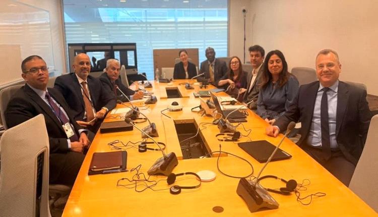 وزير المالية يبحث مع خبراء في صندوق النقد والبنك الدوليين دعم الإصلاحات الضريبية