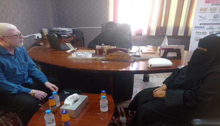 زيارة تعريفية تعزز الشراكة بين جمعية رؤية للإعاقة البصرية وجمعية الأسرة السعيدة