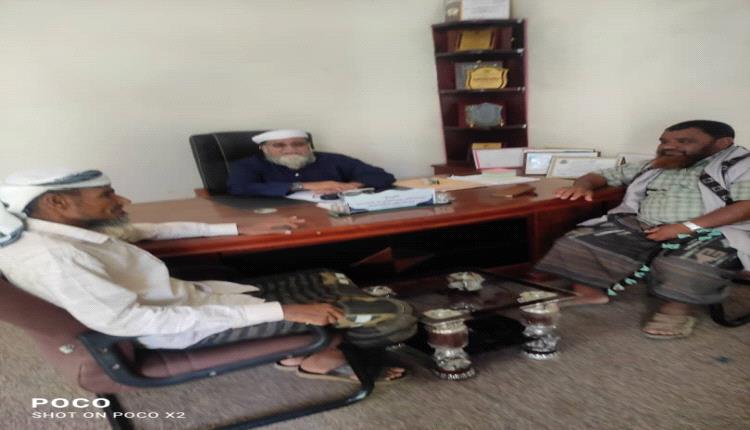 مدير عام أوقاف أبين يناقش أداء فرع جيشان ويؤكد على تعزيز العمل الإرشادي