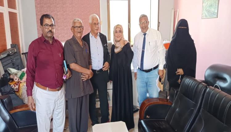 مراسيم استلام وتسليم إدارة مكتب الثقافة بعدن بين الموسيقار بن غودل والدكتورة سميرة باغلاب
