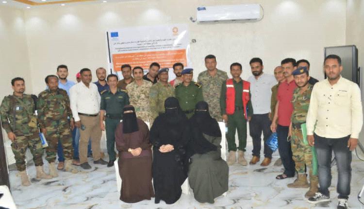 مصلحة الدفاع المدني ومنظمة "كير" ينظمان ورشة عمل لتطوير أنظمة الإنذار المبكر بتعز