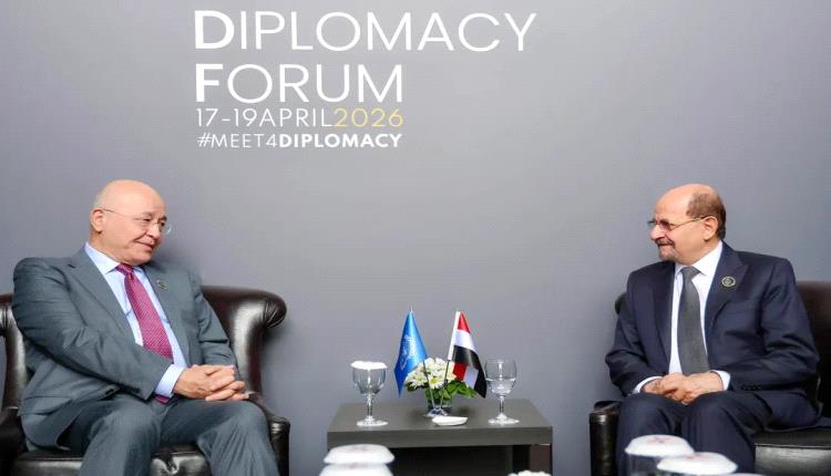 رئيس الوزراء وزير الخارجية يلتقي المفوض السامي للأمم المتحدة لشؤون اللاجئين