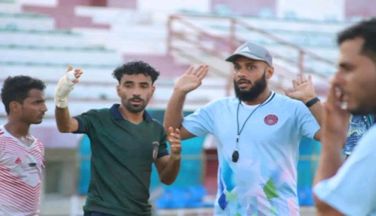 أهلي عدن يواصل تحضيراته بقيادة "بارويس" للاستحقاقات المقبلة
