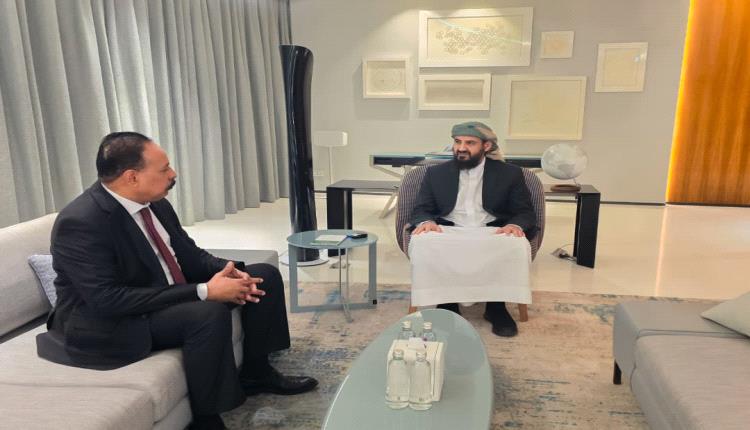 المحرّمي يستعرض مع الوزير العقربي خطط وزارة الأشغال والمشاريع الجاري تنفيذها