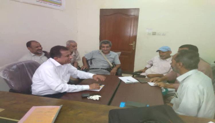 مكتب التربية خنفر يجهز للمشاركة في المسابقة العلمية والرياضية بين مديريات المحافظة