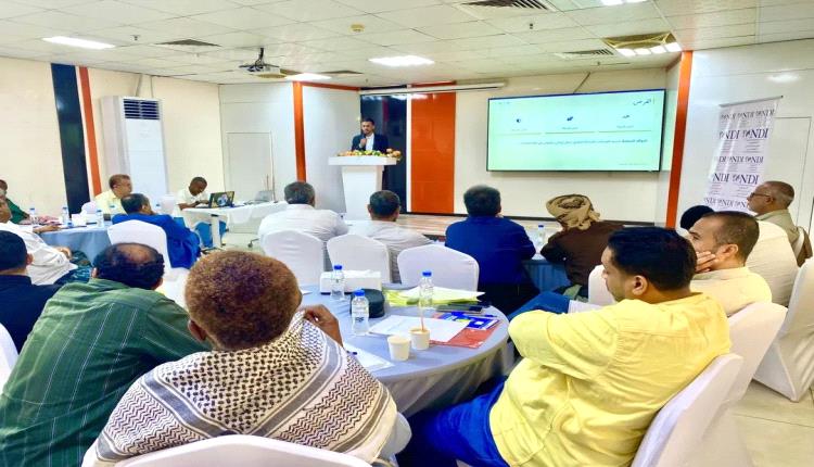 وكيل حضرموت يدشن ورشة عمل حول صياغة رؤية حضرموت في الدولة القادمة