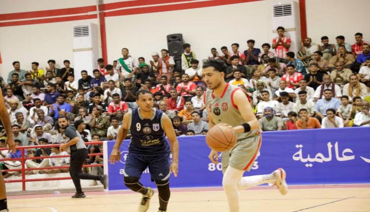 في ليلة سلوية مثيرة.. المكلا يتجاوز النخبة وشعب حضرموت يحسم قمة الساحل أمام تضامن حضرموت