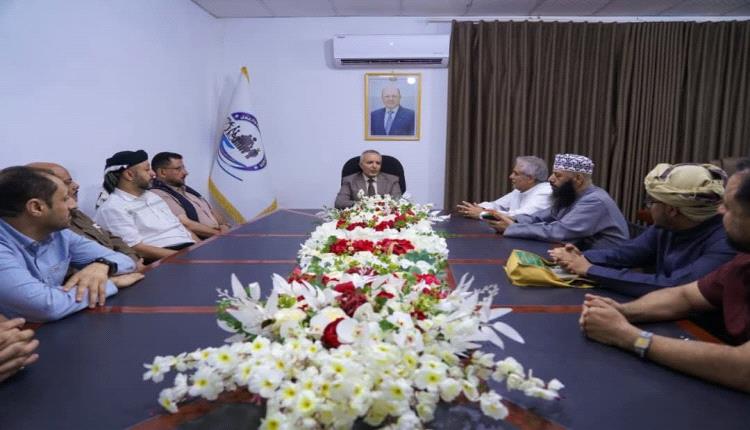 الوزير اليافعي يناقش مع جمعية صائغي الذهب توسيع فرص التشغيل لتعزيز التنمية الاقتصادي