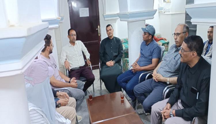 مدير عام تريم يستقبل وفد مشروع "العمارة الفريدة" بشبام للاطلاع على الموروث المعماري بمديرية تريم