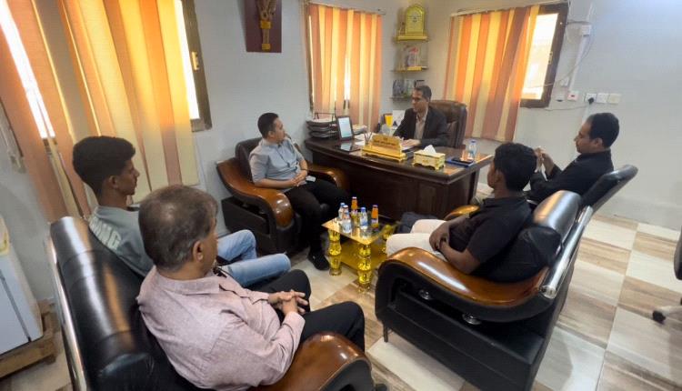 مدير عام الشؤون الاجتماعية يلتقي المدير التنفيذي لمؤسسة متطوعون ويشيد بدورها المجتمعي