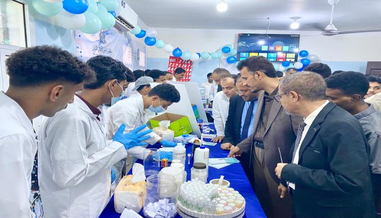 الوكيل الجيلاني يدشن أعمال المعرض العلمي والثقافي الثاني بجامعة العلوم والتكنولوجيا بحضرموت