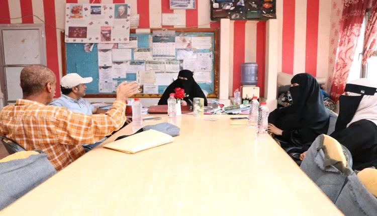 لليوم الثالث على التوالي.. فريق التوعية المهنية يواصل نزوله الميداني في ثانويات ومدارس مديرية "خورمكسر"