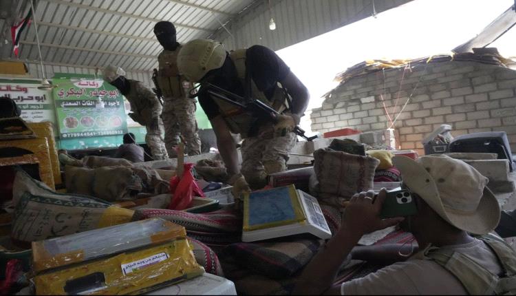 بتوجيهات قائد المنطقة العسكرية الأولى.. درع الوطن يداهم أوكار السلاح بالقطن وحوره