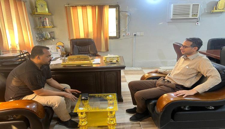 مدير عام الشؤون الاجتماعية يطلع على برامج مؤسسة الكابتن علي عثمان العمودي ويشيد بدورها في دعم الأنشطة الرياضية