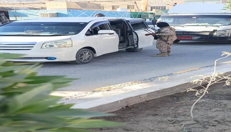 قوات درع الوطن تواصل حملة منع حمل السلاح في وادي حضرموت