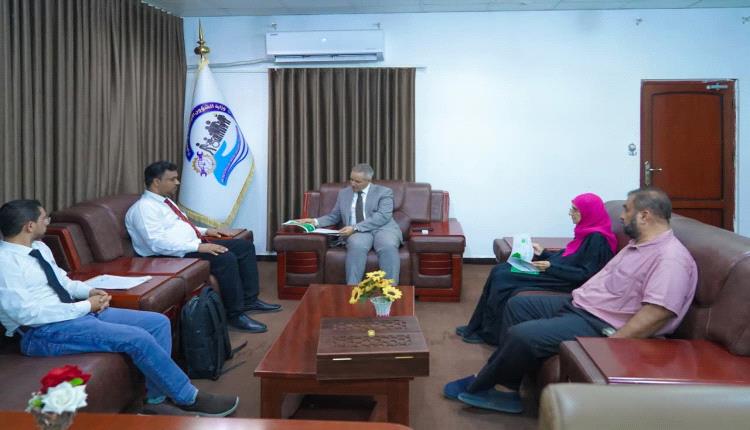 وزير الشؤون الاجتماعية والعمل يناقش مع مؤسسة السبيل سبل تنسيق الجهود الإنسانية والتنموية