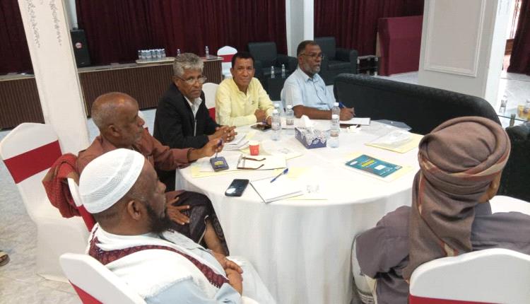 الوكيل بارباع يشهد ختام مشروع "من الغذاء إلى الصمود (Future 3)" واستعراض دراسة الإدارة المتكاملة للموارد المائية بحضرموت