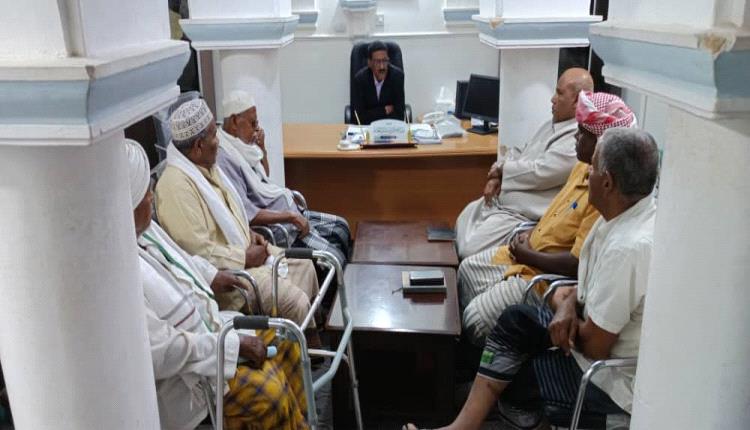 مدير عام مديرية تريم يلتقي لجنة حافة الخليف عيديد ويؤكد دعم الفعاليات التراثية