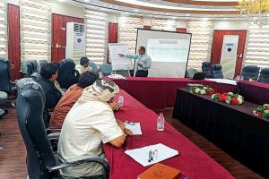 اختتام ورشة إدارة مخاطر الكوارث والتكيف المناخي بمحافظة المهرة وتعزيز التوجه نحو العمل المؤسسي