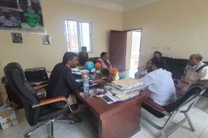 صندوق النظافة والتحسين يعقد اجتماعاً برئاسة المغربي في مديرية الملاح