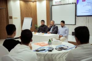 تدشين الورشة التدريبية لبناء قدرات الصحفيين في استخدام أدوات الذكاء الاصطناعي بمدينة المكلا