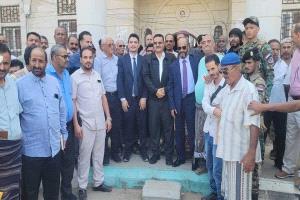 إجراء دور التسليم والإستلام بين المديرين 