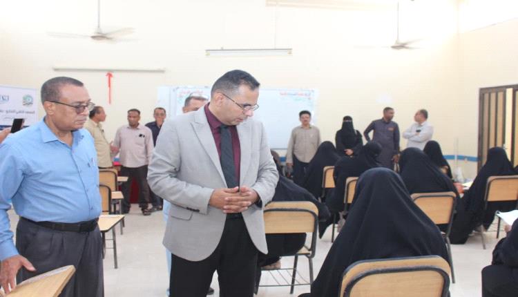 تدشين الاختبارات الوزارية للمعاهد المهنية والتقنية للعام الدراسي 2025–2026