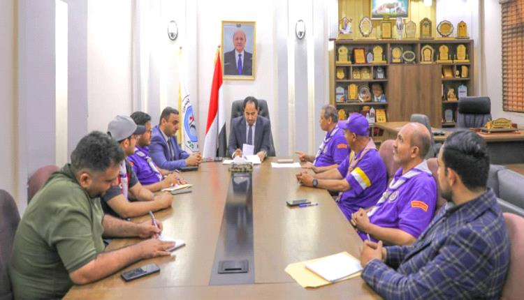 وزير الشباب والرياضة يلتقي مفوضي كشافة عدن وسيئون ويشيد بجهودهما