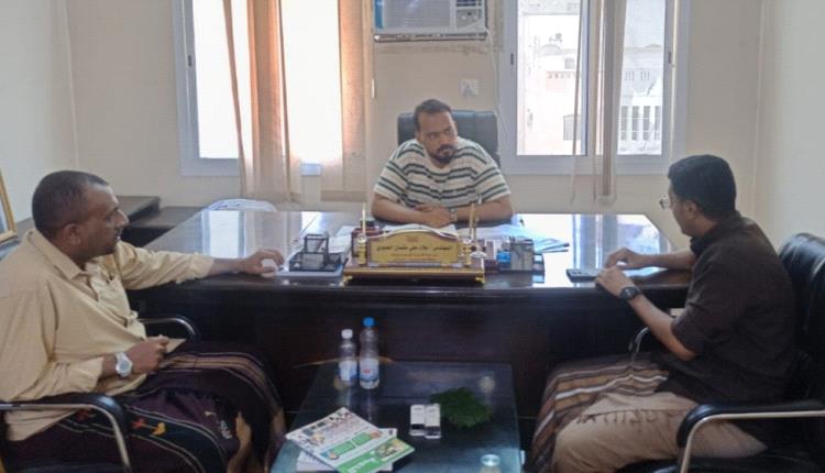 المدير العام لمكتب وزارة الشباب والرياضة بساحل حضرموت يستقبل رئيس نادي دوعن