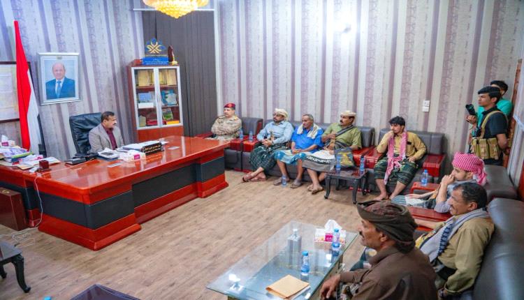 المحافظ بن الوزير يؤكد دعم السلطة المحلية للمشاريع الخدمية والتنموية بمديرية بيحان