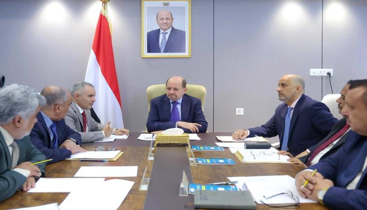 رئيس الوزراء يترأس اجتماع مجلس إدارة الصندوق الاجتماعي ويؤكد استدامة الشراكة مع المانحين
