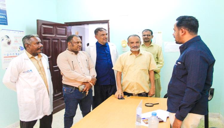 بدعم من مؤسسة الأمل للتنمية.. استمرار تقديم خدمات العيادات الطبية المجانية في المركز الصحي ببروم