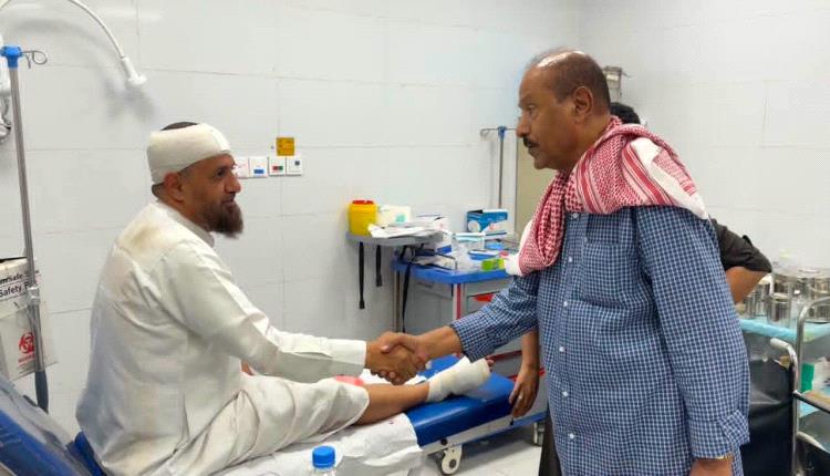 بارباع يتفقد جرحى استهداف العبر ويوجه بتوفير الرعاية الطبية الكاملة