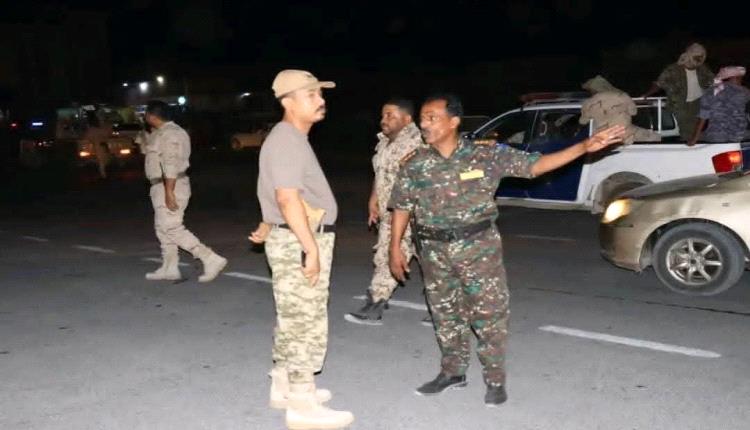 الأجهزة العسكرية والأمنية تواصل حملة منع السلاح في الشحر وغيل باوزير