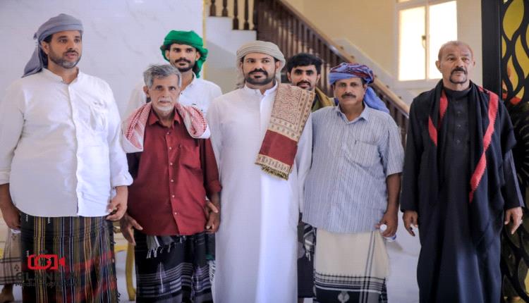 بحضور اجتماعي وقبلي واسع.. تنصيب الشيخ أنور صالح بن سالم باعباد منصبًا عامًا لمشايخ آل باعباد