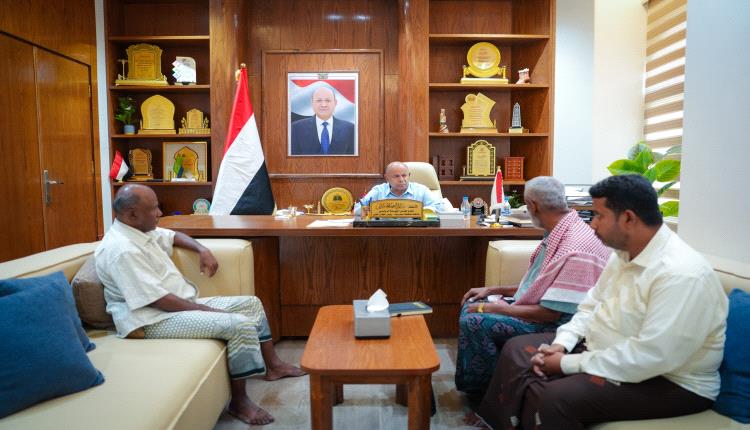 الخنبشي يطلع على أوضاع ذوي الإعاقة بالوادي والصحراء ويؤكد دعم جهود التأهيل والدمج