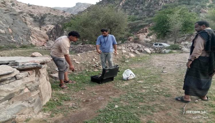 يافع.. فريق هندسي يحدد مواقع لحفر بئرين ارتوازيين في سرار