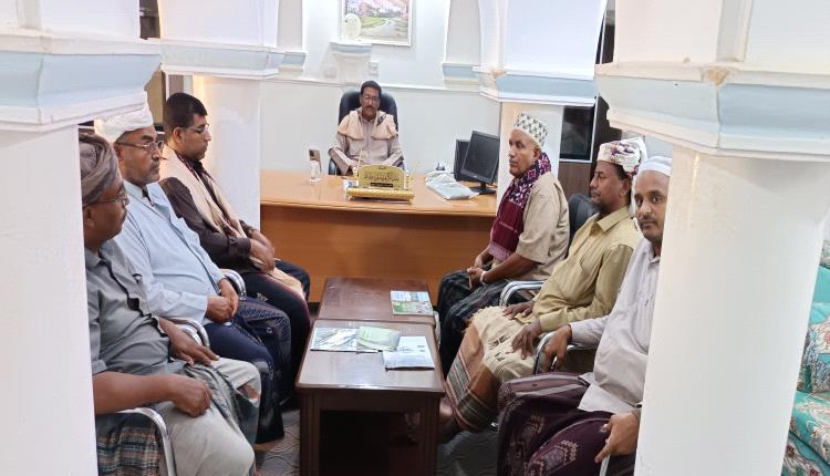 مدير عام تريم يطلع على تحضيرات حافة السوق لمطلع الرباط السنوي