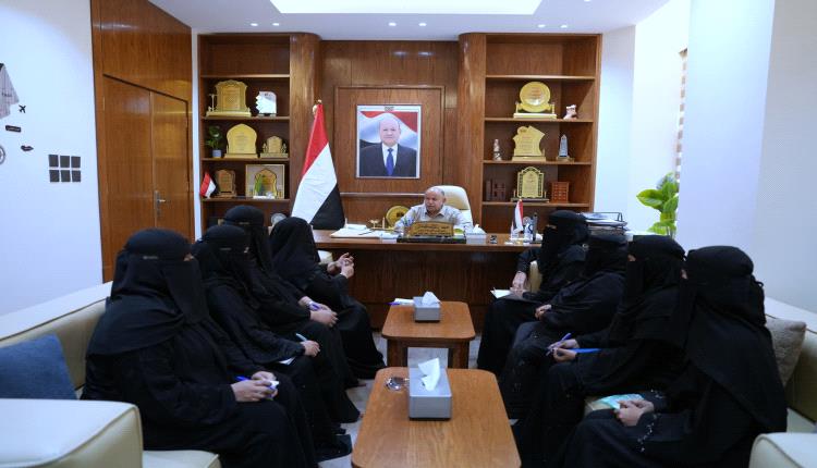عضو مجلس القيادة الخنبشي يطلع على تحضيرات انعقاد المؤتمر الأول للرائدات بحضرموت