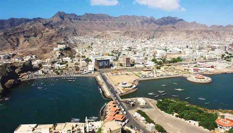 تواصل تحليق الطيران المسير على معاشيق لليوم الثالث.