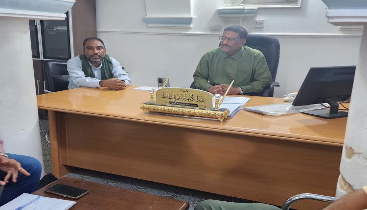 مدير عام تريم يبحث مع مؤسسة ينابيع الخير دعم الثروة الحيوانية وصناعة الأعلاف