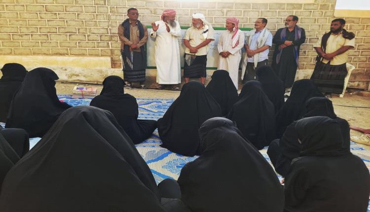 رئيس لجنة الشؤون الاجتماعية ومدير مكتب محو الأمية بالقطن يدشّنان العام الدراسي 2026/2027م
